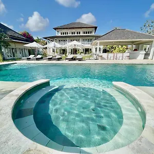 Villa The Backyard Bingin: Private Beach-view Mansion For Events, Uluwatu (Bali)